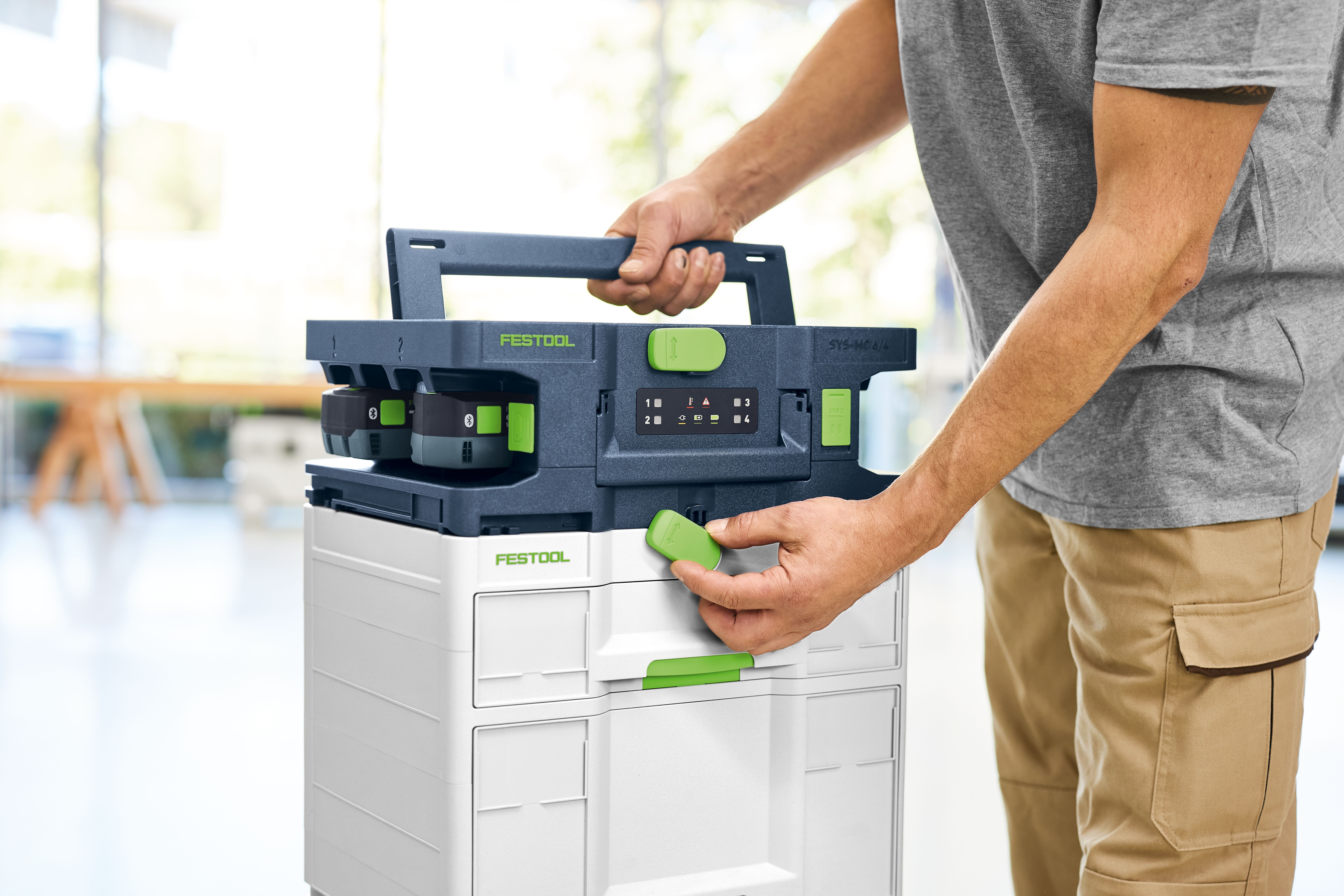 FESTOOL Schnellladegerät SYS-MC 6/4