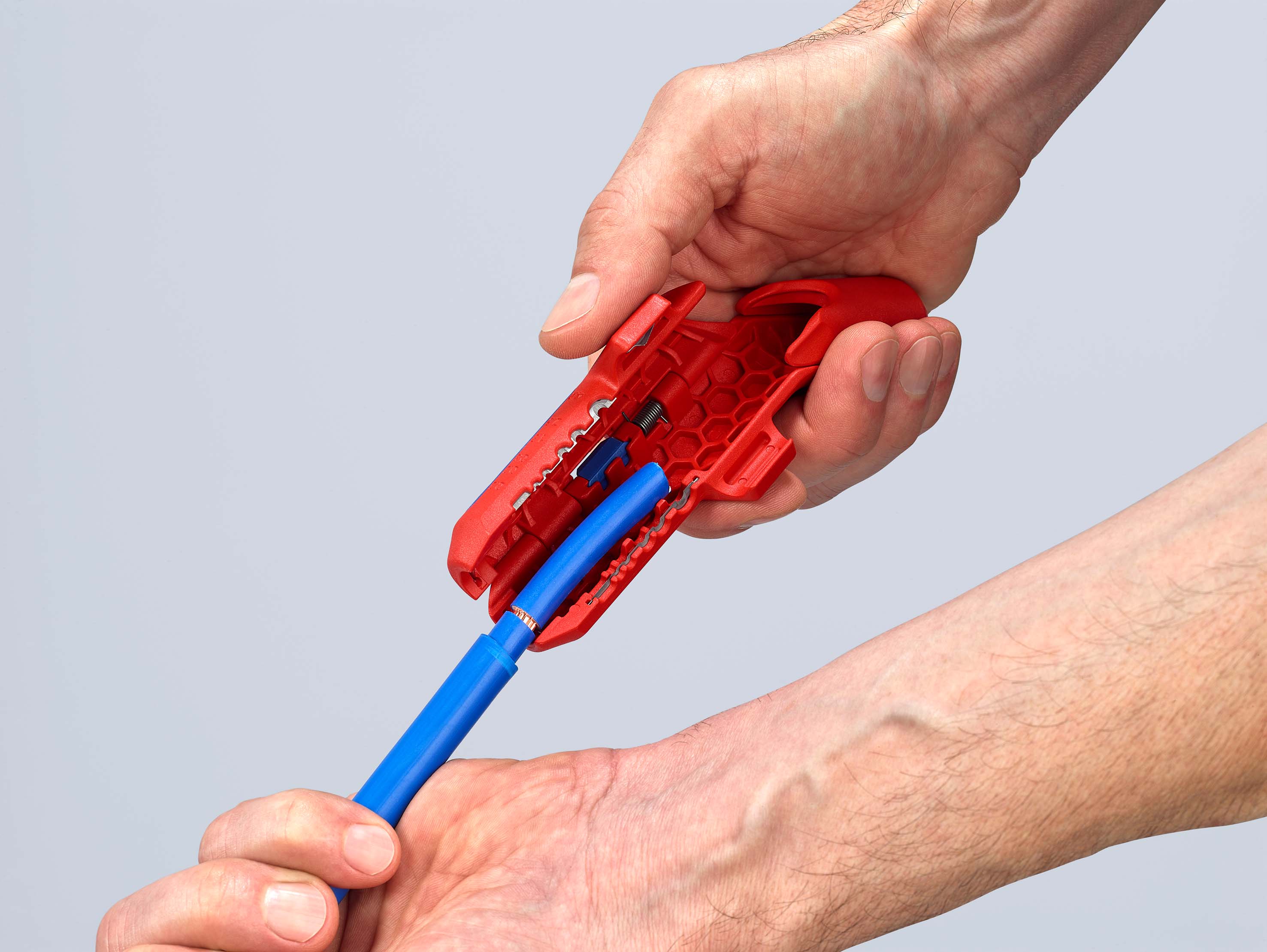 KNIPEX ErgoStrip®, Universal-Abmantelungswerkzeug