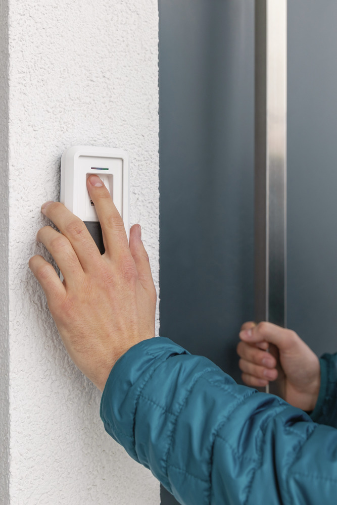 ABUS Bluetooth®-Fingerscanner HomeTec Pro weiß