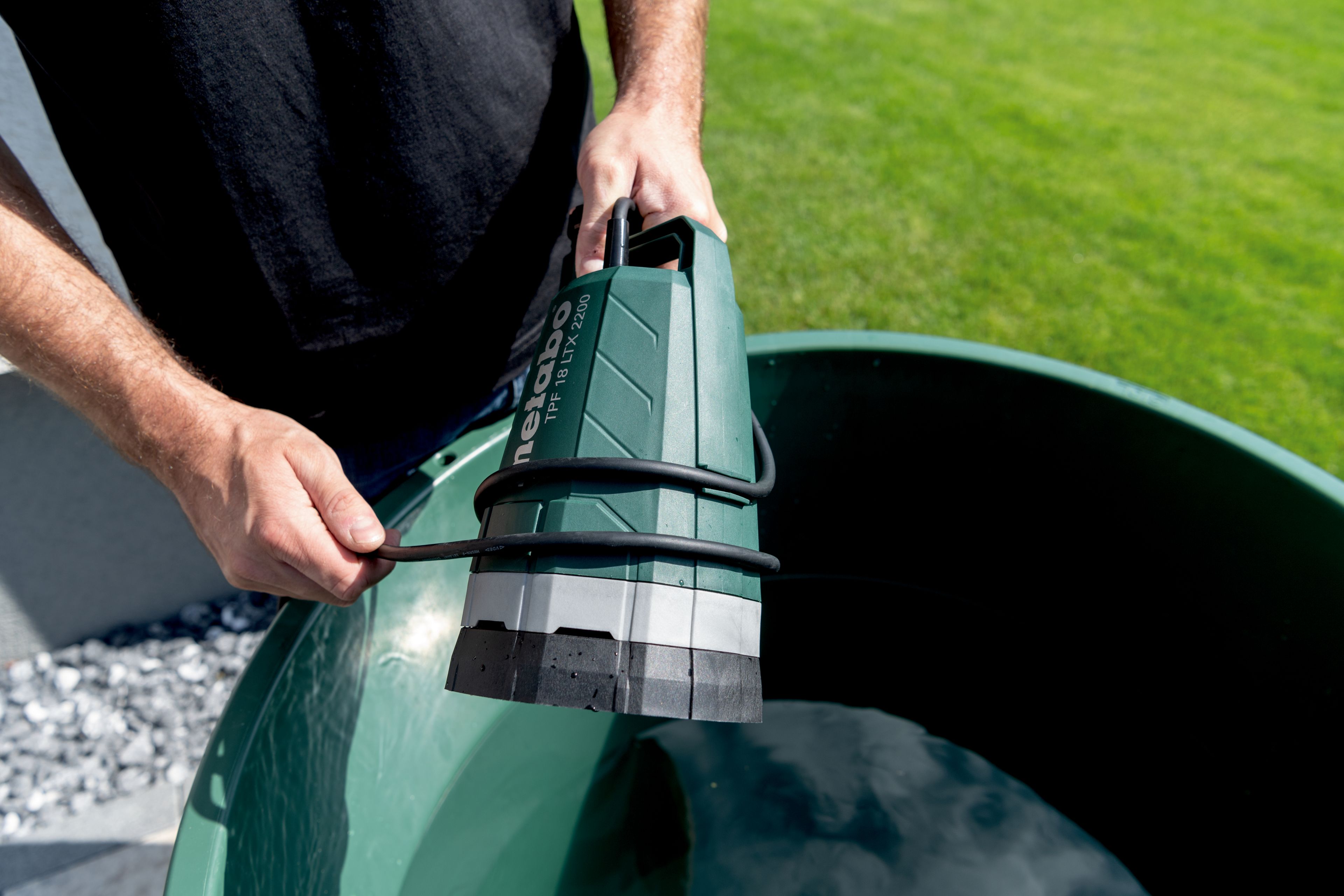 METABO TPF 18 LTX 2200 Tauch- und Regenfasspumpe
